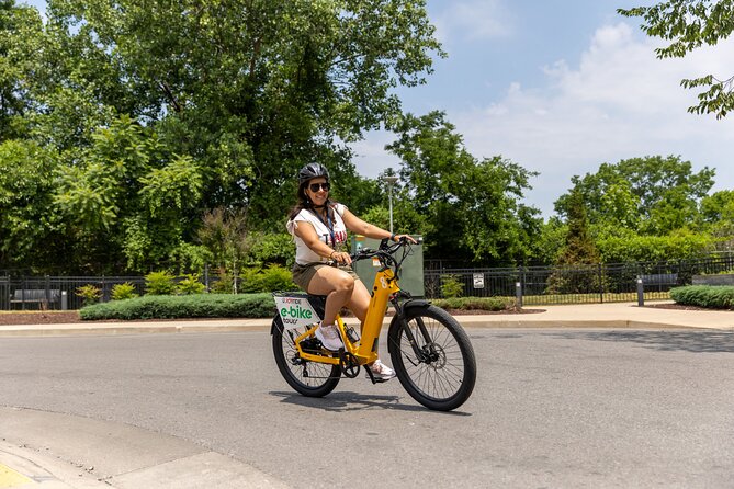 2-Hour Guided E-Bicycle Sightseeing Tour of Nashville - The Gulch and Nashville’s Newer Side