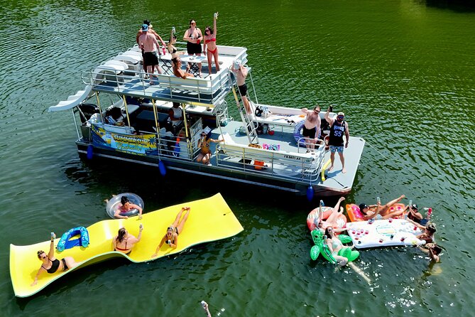 30ft Double Decker Triple Slide Party Boat with Captain up to 22 - Key things to know before booking