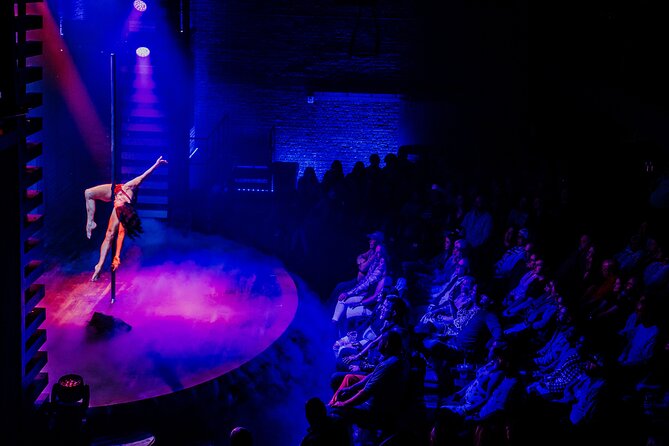 Adult Comedy Show & Cirque-Style Performance at Woolworth Theatre - What happens during the 90-minute show