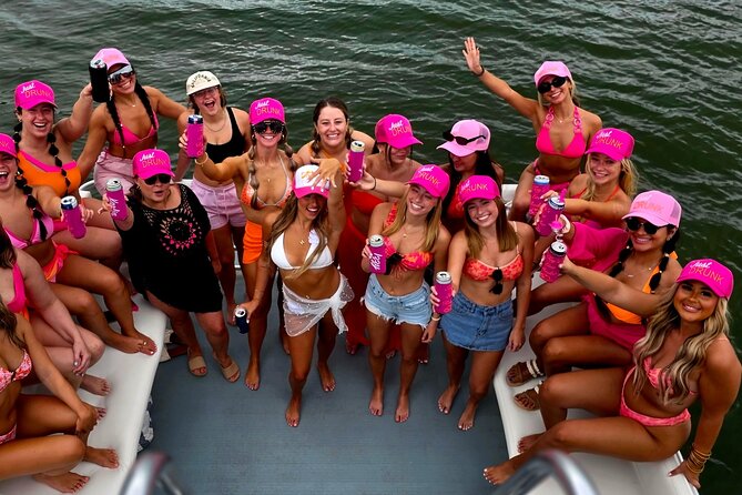 Aloha Paradise Private Boat Rental Percy Priest - Floating, swimming, and tubing