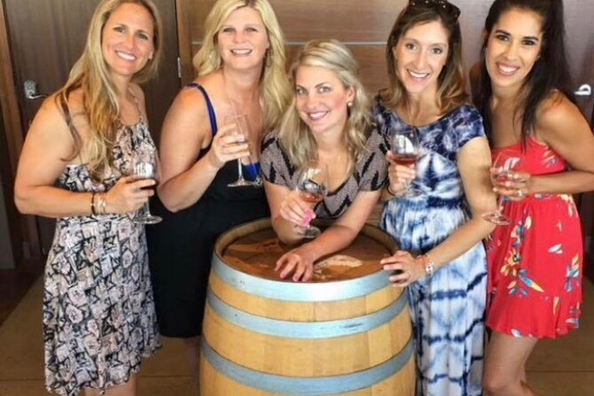Arrington Vineyard Winery Round-Trip Shuttle Transportation from Nashville - How the shuttle service performs
