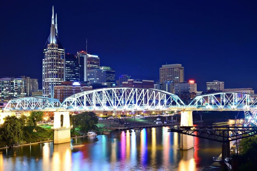 Discover Nashville: Fully Narrated Half-Day City Tour - The downtown route: Honky Tonk Row and the riverfront