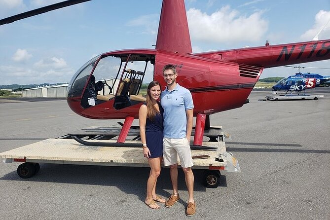 Downtown Nashville Helicopter Tour - Music Row and the Country Music Hall of Fame