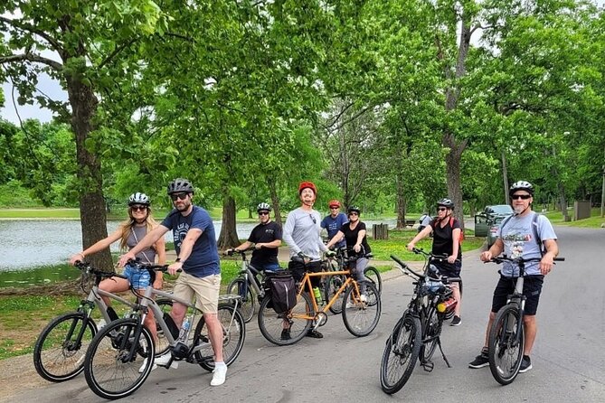 Downtown Nashville's Hidden Gems E-bike Tour - The Frist, Union Station, and Gibson Garage