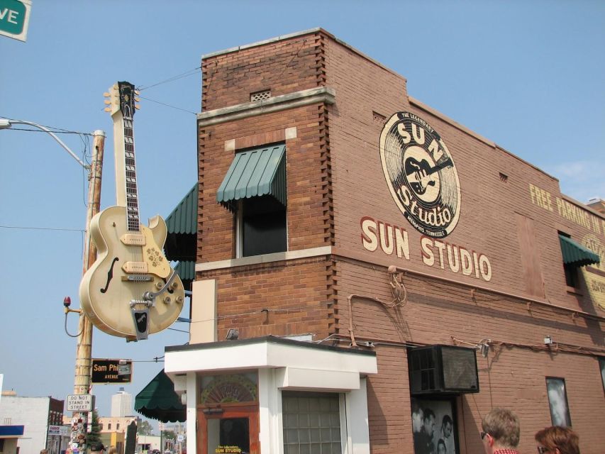 From Nashville: Memphis Tour with Graceland VIP Access - Should you book the Nashville to Memphis tour?