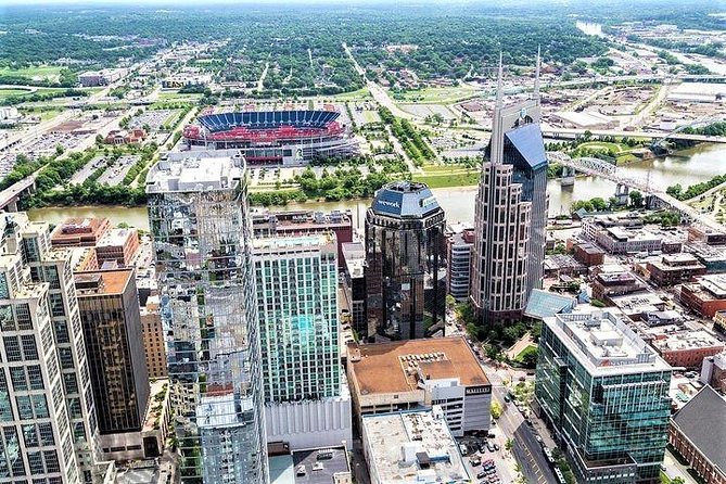 Helicopter Tour of Downtown Nashville - The Parthenon and Vanderbilt from above