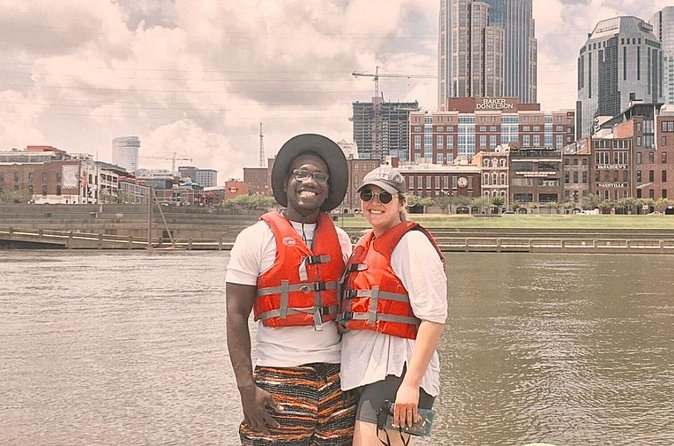 Kayak Scavenger Hunt in Downtown Nashville - How the group size may affect your day
