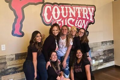 Line Dance Lesson in Nashville: Country Fusion Class