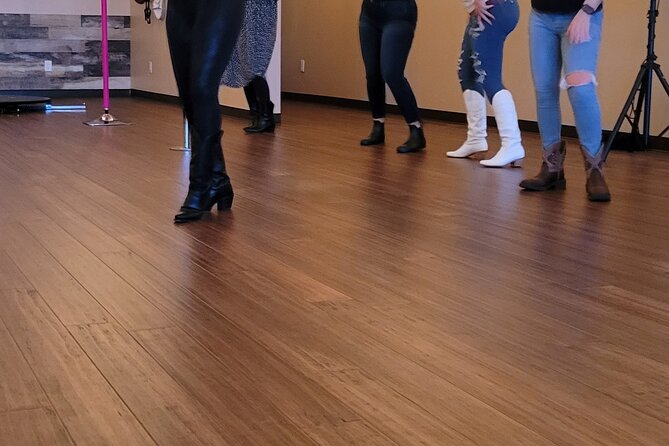 Line Dance Lesson in Nashville: Country Fusion Class - Who should book this Nashville dance lesson