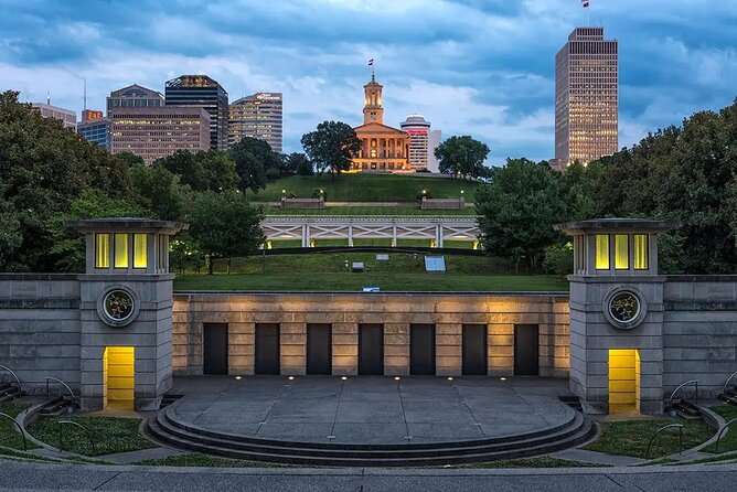 "Murder in Music City" Night-Time Ghost Walking Tour of Nashville - The Tennessee State Capitol and Civil War ghosts