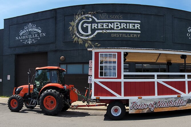 Narrated Sightseeing Tractor Tour of Nashville - Music Row and the working side of Nashville