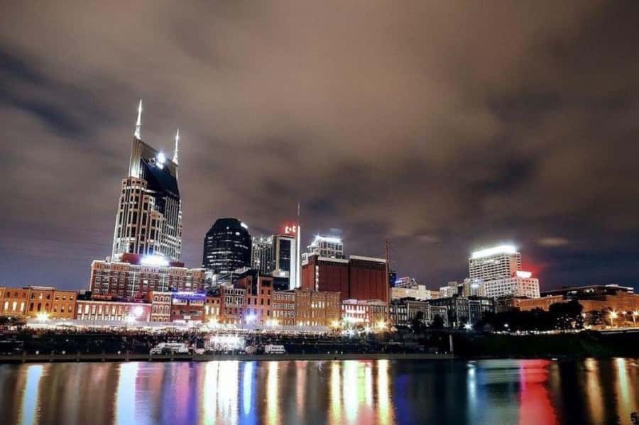 Nashville: 2-hour Trolley Sightseeing Tour by Night - Starting beside Riverfront Train Station