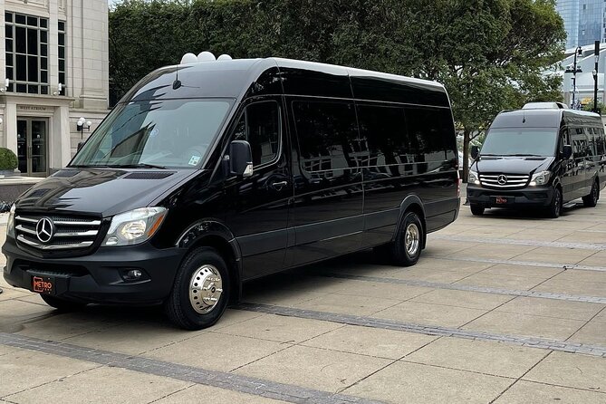 Nashville Airport Private Transportation for 6-13 Passengers - The ride from Nashville International Airport