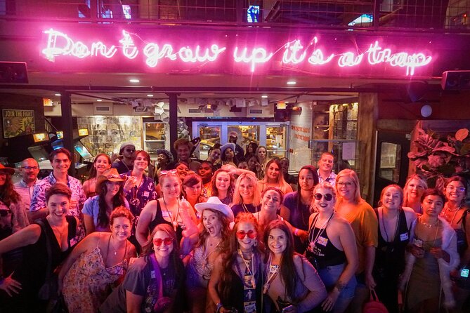 Nashville Bar Crawl with VIP Club Entrance and Bonus Shots - VIP entry and the busy Broadway problem