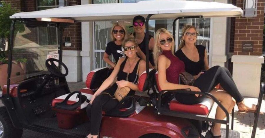 Nashville: Boutique Shopping and Bar Cart Tour - Rosé, beer, or a cocktail along the way