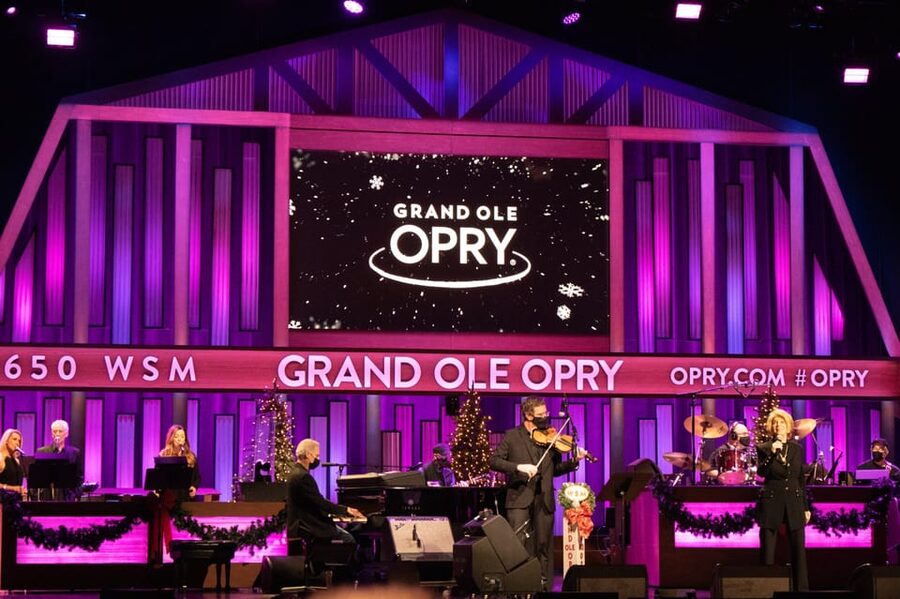 Nashville: Country Christmas Music Show at the Opry House - What you can and cannot bring