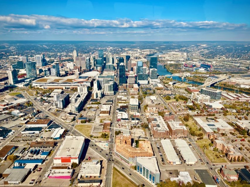 Nashville: Downtown Helicopter Experience - Daylight, sunset, or city lights