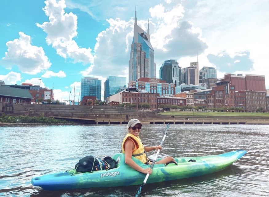 Nashville: Downtown Kayak Rental - Returning to the East Bank