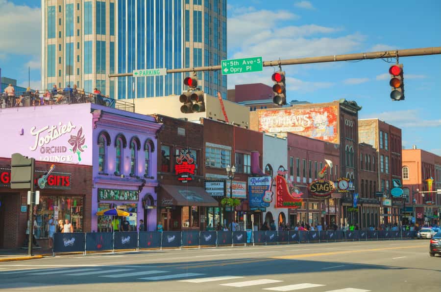 Nashville: Guided Delicious Donut Tour with Tastings - What makes Nashville’s donut walk different