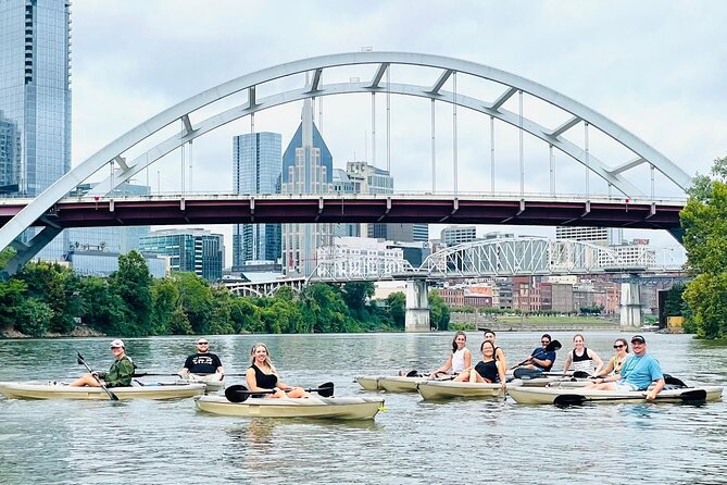 Nashville Guided Kayak Tour - The three-mile paddle toward downtown