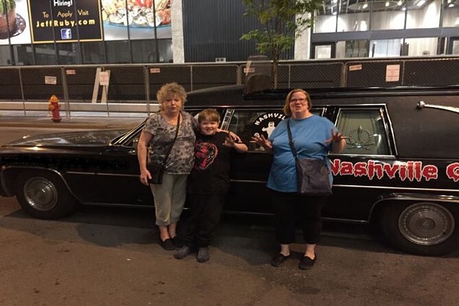 Nashville Haunted Hearse Ghost Tour 1 Hour Shared - What the hearse adds to Nashville after dark