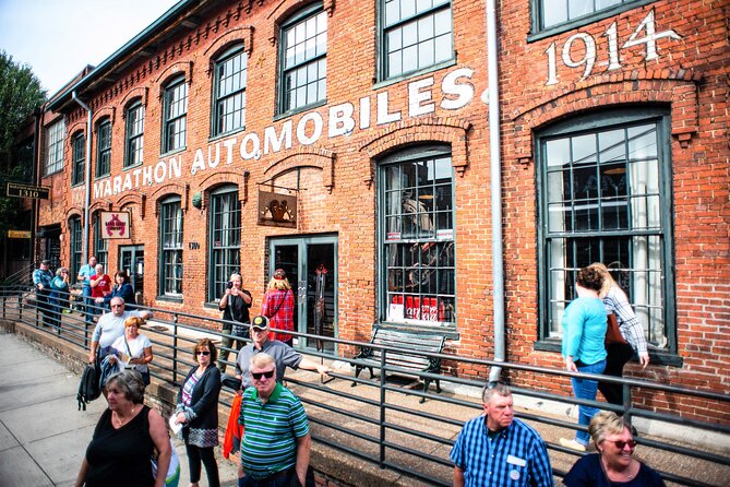 Nashville Hop On Hop Off Trolley Tour - Stops 6 and 7: Union Station, the Frist, and country music