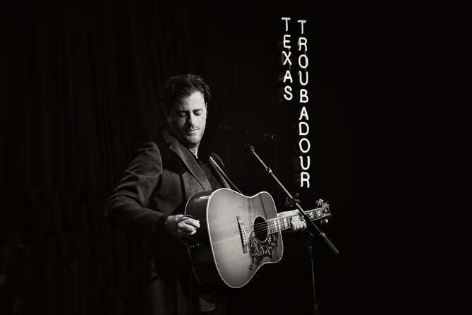 Nashville Jubilee: Country Music & Comedy Show - What happens at the Texas Troubadour Theatre