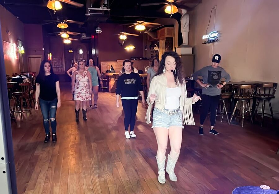 Nashville: Line Dancing Class with Keepsake Video - Group size, families, and solo participants