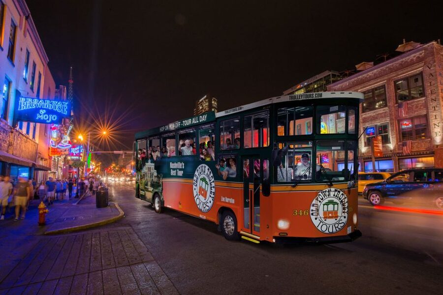 Nashville: Music City Nighttime Trolley Tour - Key points to know before you go