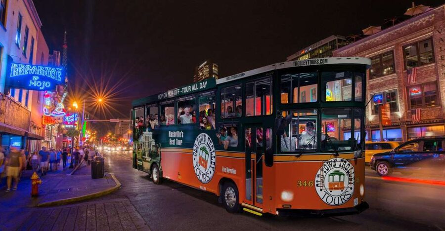 Nashville: Music City Nighttime Trolley Tour - A singing guide instead of a standard city tour