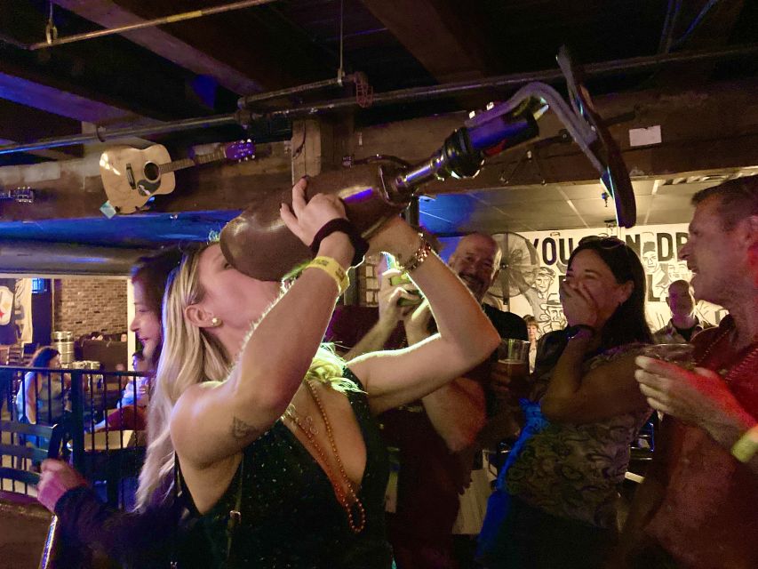 Nashville: Music City Pub Crawl - Five or six bars, five or six different moods