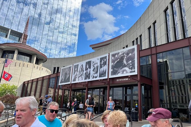 Nashville Music, History and Hidden Gems Tour - Lower Broadway and the Ryman Auditorium