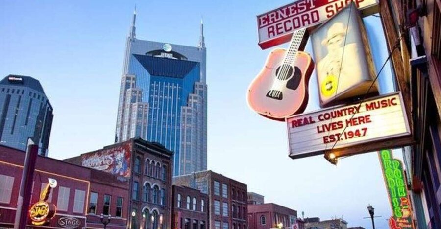Nashville: Private City Tour with Local Singer-Songwriter - The Parthenon photo stop