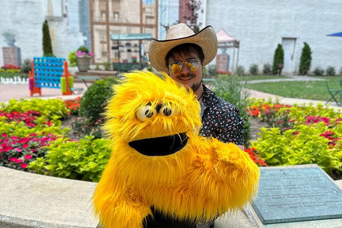 Nashville Puppet and Sightseeing Tour - Group size, language, and practical planning
