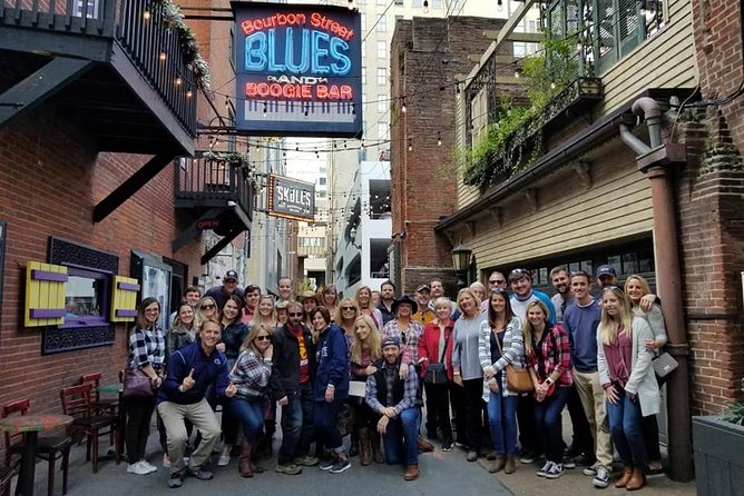 Nashville's Honky-Tonk Walking Sightseeing Pub Crawl - Printer’s Alley after dark