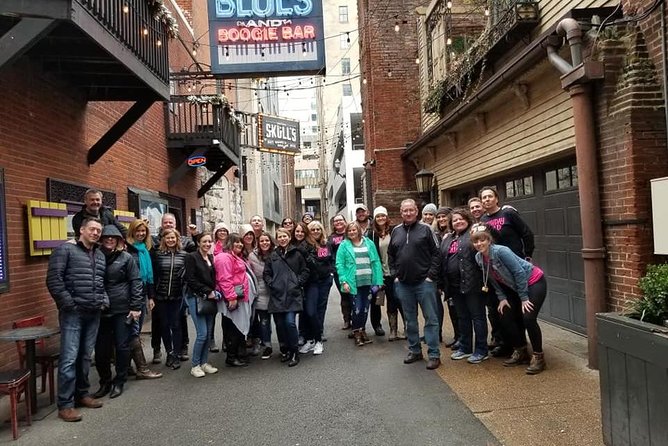 Nashville's Honky-Tonk Walking Sightseeing Pub Crawl - Who will enjoy this Nashville night
