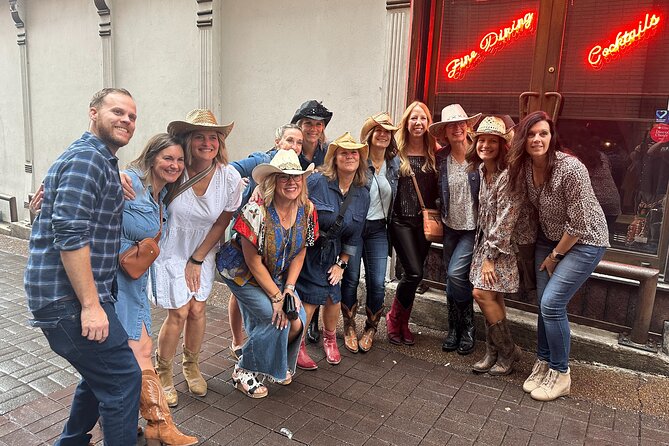 Nashville's Speakeasy Secrets: Murder True Crime Cocktail Crawl - Stop three: The Hidden Bar at Noelle
