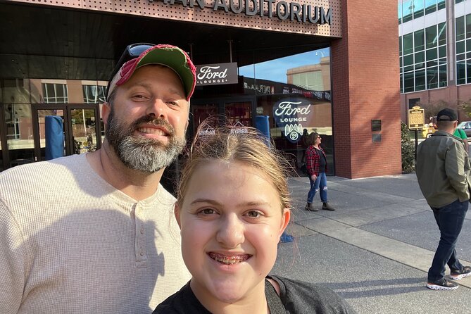 Nashville Scavenger Hunt and Sights Self-Guided Private Tour - Questions turn sightseeing into active work