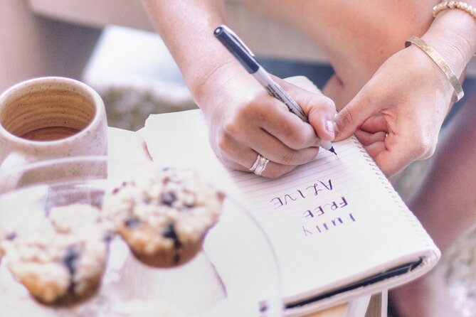 Nashville Songwriter Experience: Write your own Song - A Nashville songwriting room, not a sightseeing tour