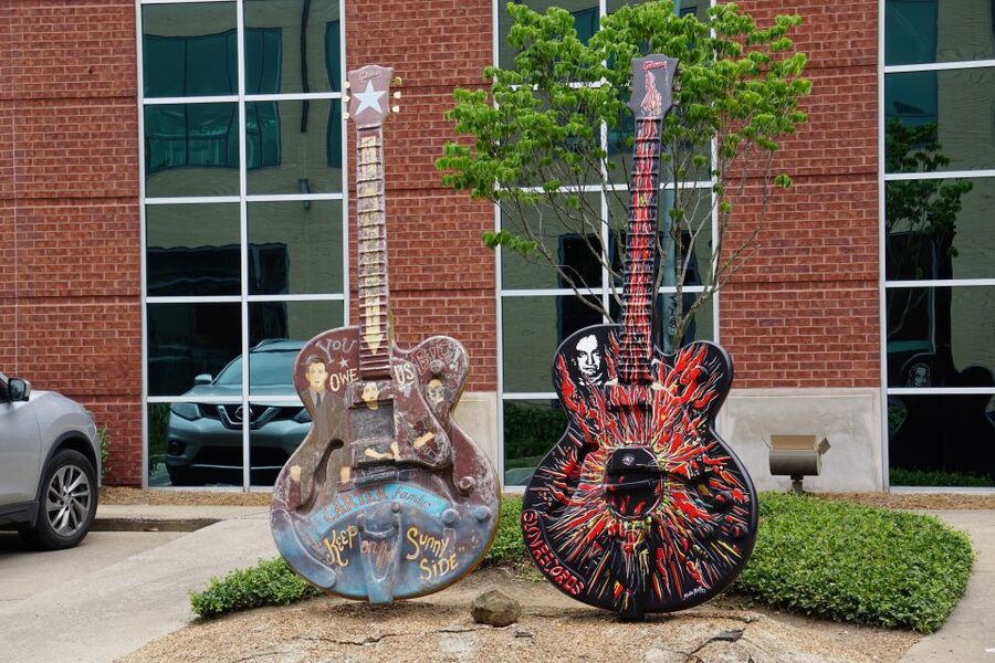 Nashville: Street Art & Instagram Golf Cart Tour - Midtown and Marathon Village: more than the standard postcard