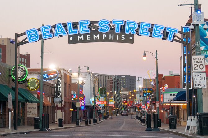 Nashville to Memphis/Graceland Day Trip for up to 7 passengers - Who should book this Memphis day trip