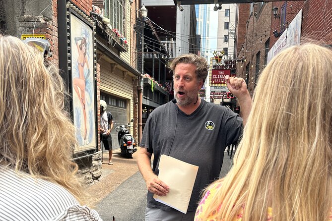 Nashville True Crime Walking Guided Tour - Nashville crime stories with a downtown route