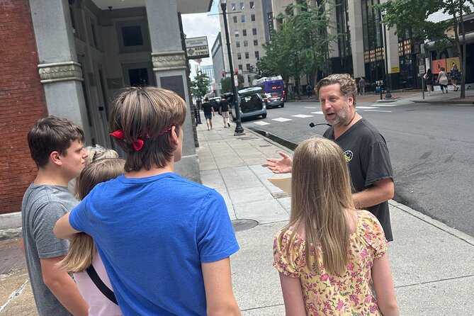 Nashville True Crime Walking Guided Tour - Printer’s Alley and a TV star’s murder