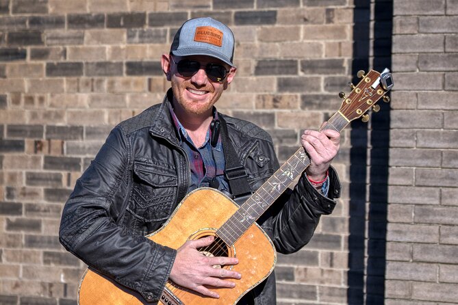 Nashville VIP Style Private Tour with Local Singer-Songwriter - Bicentennial Mall and the Nashville Farmers’ Market