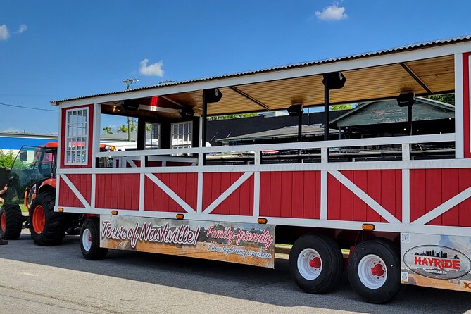 Night-Time Hayride Sightseeing Tractor Tour of Nashville - Key points to know before you book