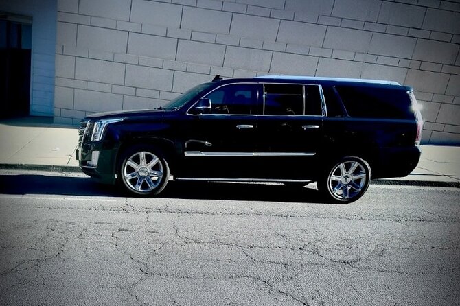 Private Luxe Transfer - The Airport to Hotel Ride