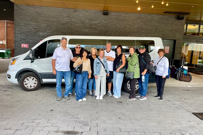 Private Nashville Airport Shuttle to Downtown Fast and Easy - Why group size changes the value