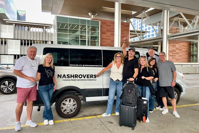 Private Nashville Airport Shuttle to Downtown Fast and Easy - Meeting your driver after baggage claim