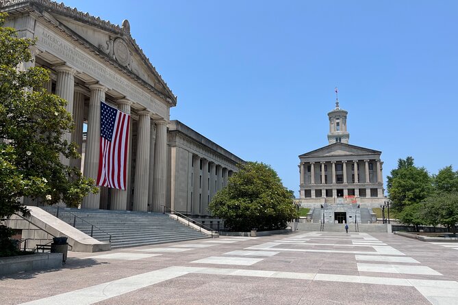 Private Nashville Tour for up to 7 passengers - A fast, personal introduction to Nashville