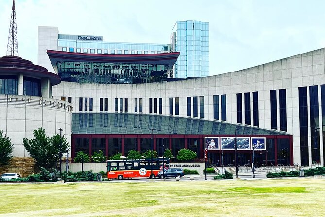 Private Nashville Tour for up to 7 passengers - Practical details for a smoother ride